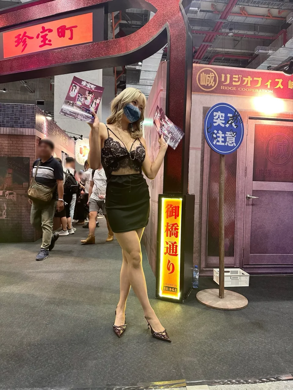 SM女王降临!社群人气痴女花宫京子AV出道,不曾公开的真面目也一次解禁